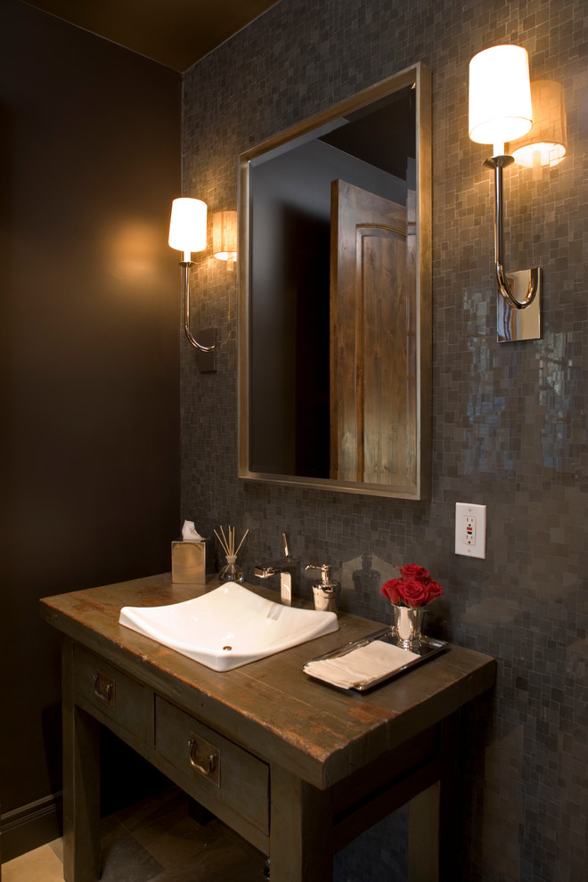 ソルトレイクシティにあるトランジショナルスタイルのおしゃれな浴室 (オーバーカウンターシンク) の写真