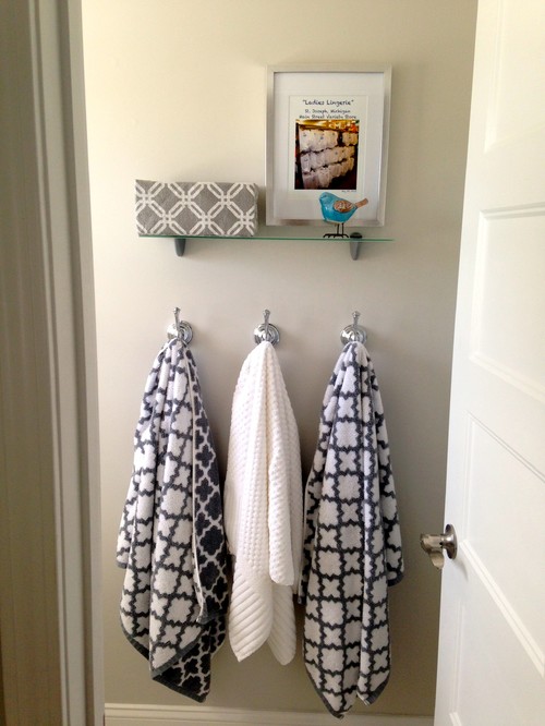 タオルのおしゃれな揃え方とたたみ方：バスルーム収納アイデア | Houzz (ハウズ)