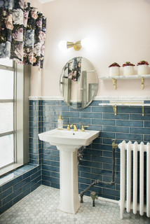 75 Small Bathroom with a Pedestal Sink Ideas You'll Love - October, 2023 |  Houzz