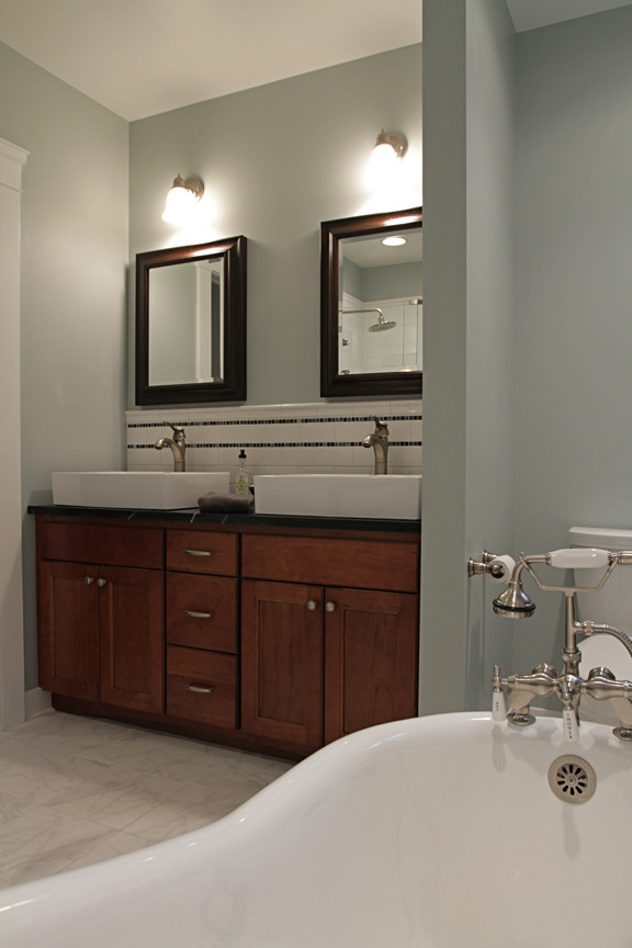 Lancaster City Bathroom II - Clásico - Cuarto de baño - Filadelfia - de ...