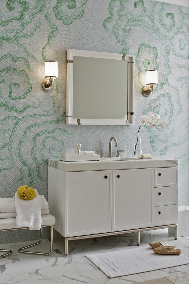 Trendy mosaic tile bathroom photo in Milwaukee