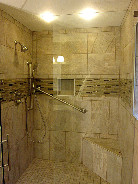 Klassisches Badezimmer in Salt Lake City