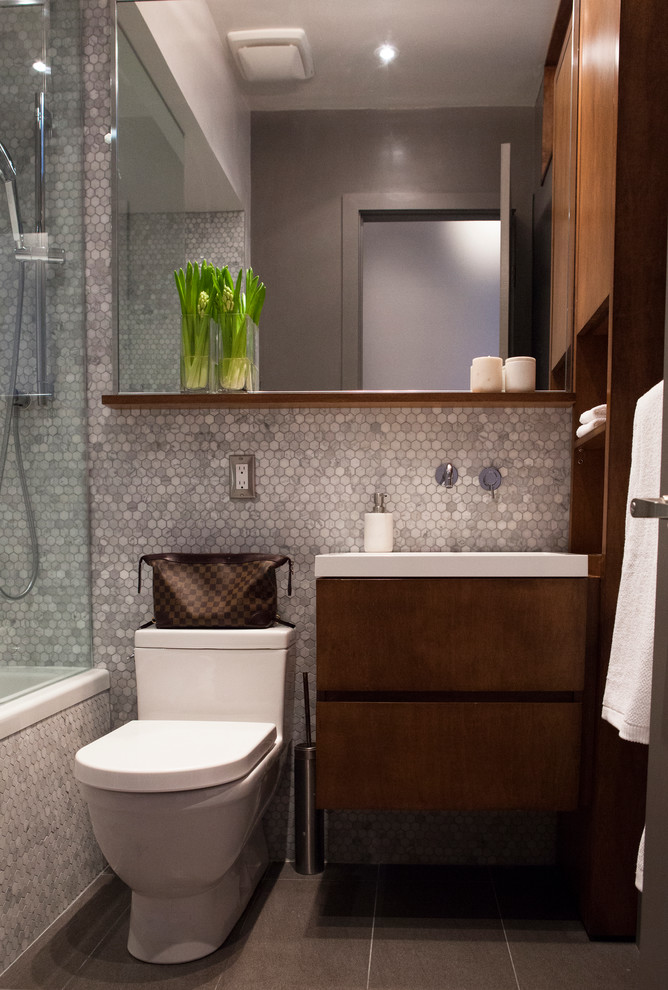 Little Portugal Home Modern Bathroom Toronto by The Linear