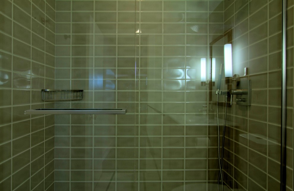 Lockerbie Glove Factory Loft Renovation Modern Bathroom