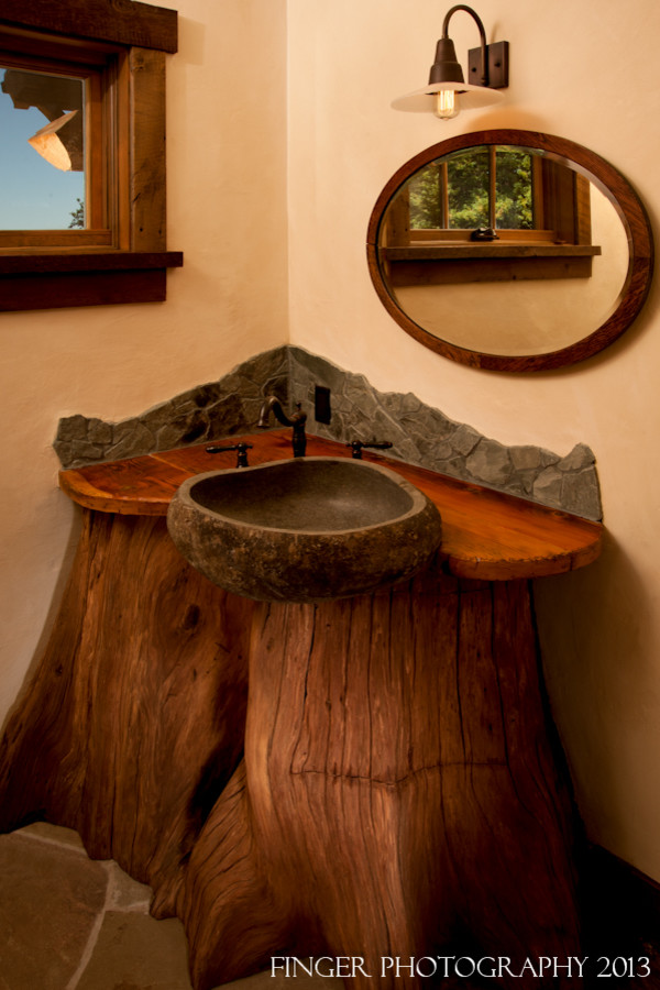Inspiration for a rustic bathroom in San Francisco.