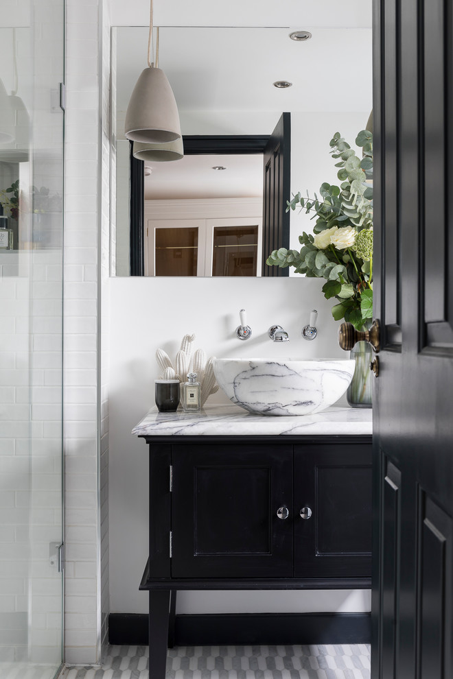 Inspiration for a rustic bathroom in Other.
