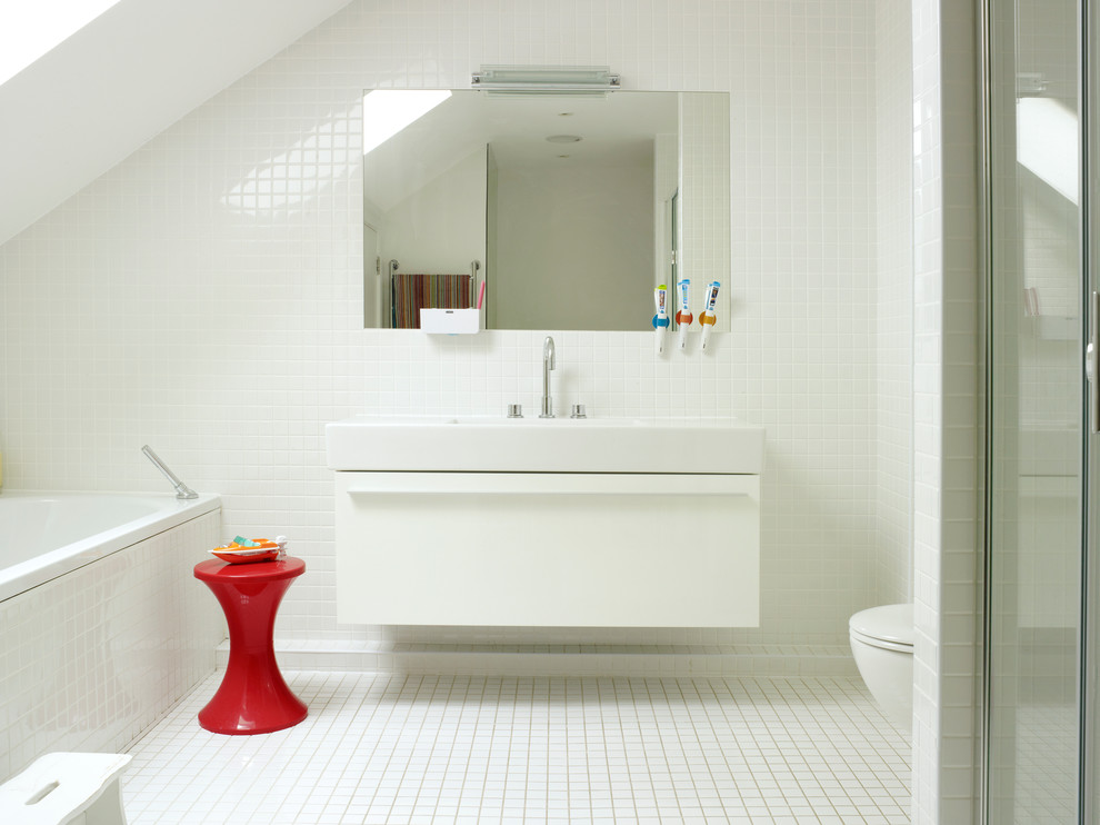 London New Build - Contemporary - Bathroom - London - by Genevieve ...