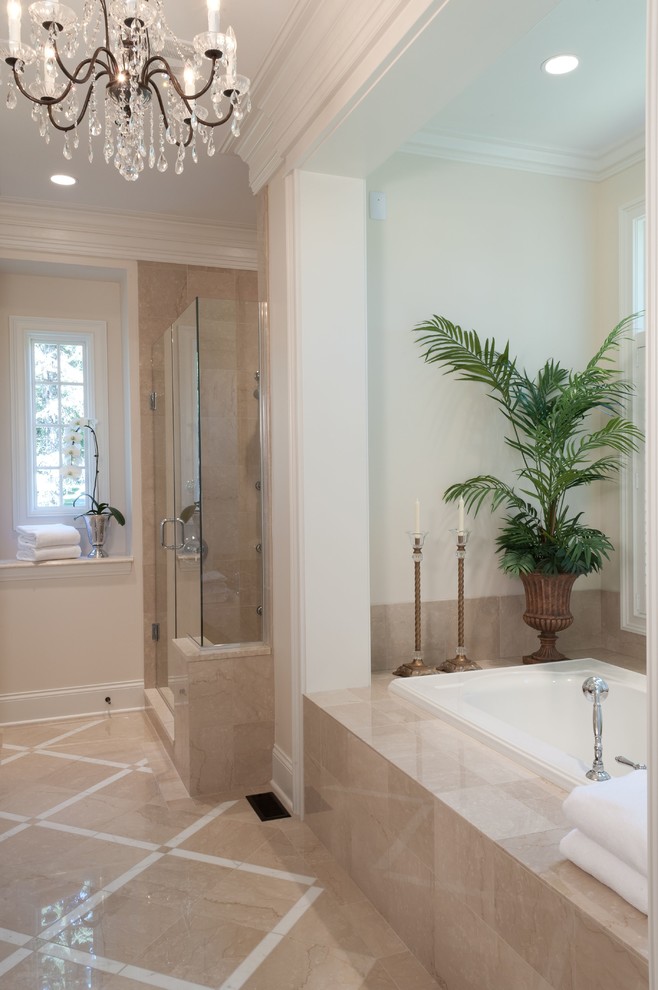Example of a classic bathroom design in St Louis