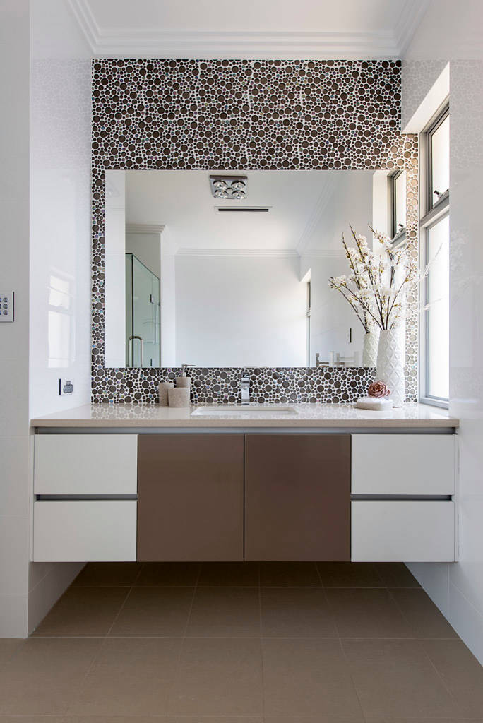 6 Bathroom Colour Schemes That Will Never Date | Houzz NZ