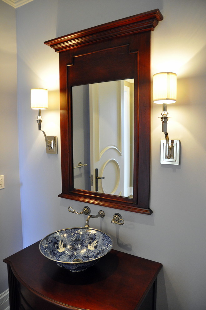 Photo of a traditional bathroom in Atlanta with a vessel sink.