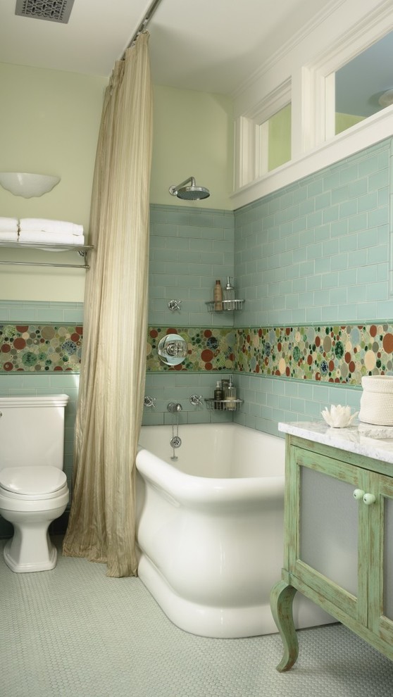 Photo of a shabby-chic style bathroom in Minneapolis.