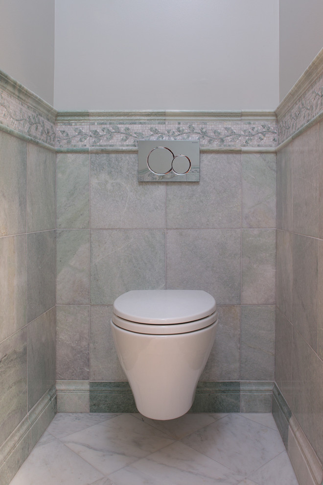 Exempel på ett stort klassiskt badrum