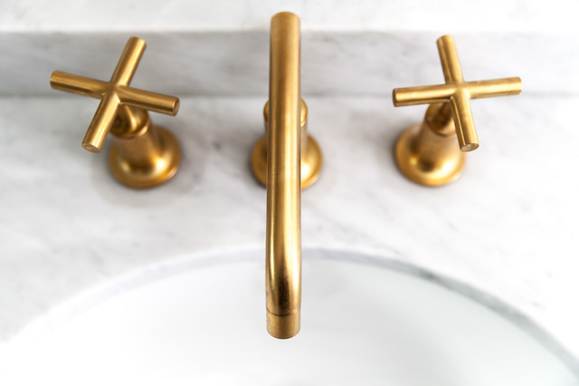 Luxury Farmhouse Bathroom - Landhausstil - Badezimmer - Sacramento