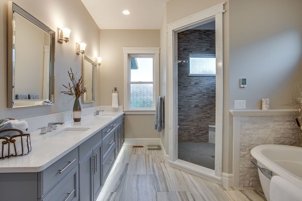 Maiden Lane Bathroom Wenatchee WA, Bollinger Custom Home Builders