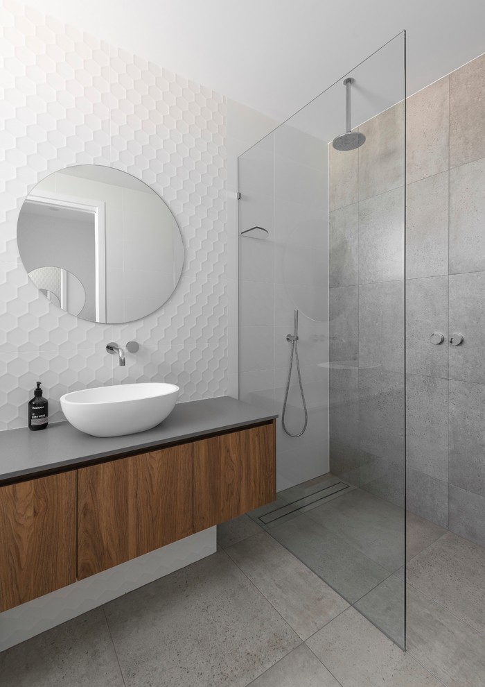 Immagine di una stanza da bagno padronale design