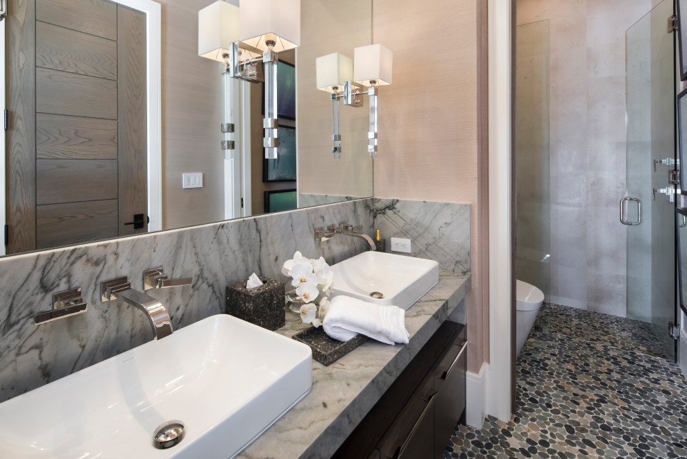 Großes Klassisches Badezimmer in Miami