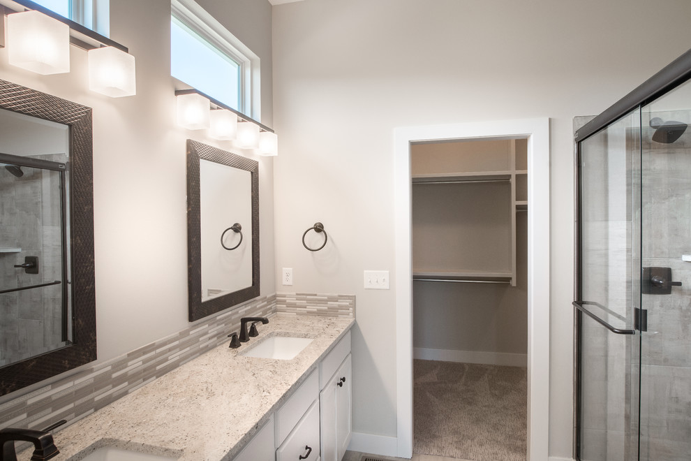 Mandalay Spec Sandcrest Bathroom Wichita by Sharp Homes, Inc