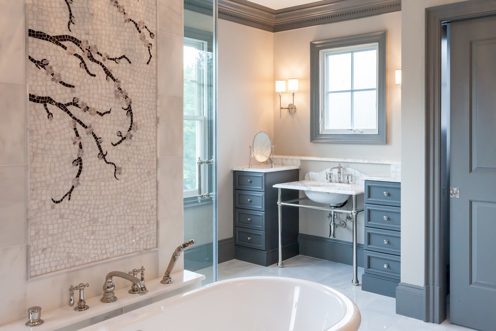 Design ideas for a traditional bathroom in DC Metro.