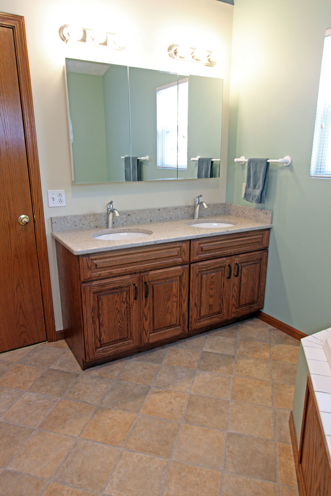 Master Bath Oak Vanity With Cambria Darlington Quartz Countertop Traditional Bathroom Cleveland By Cabinet S Top - Heritage Oak Bathroom Furniture Master Bath Oak Vanity With Cambria Darlington Quartz Countertop Traditional Bathroom Cleveland By Cabinet S Top - Heritage Oak Bathroom Furniture
