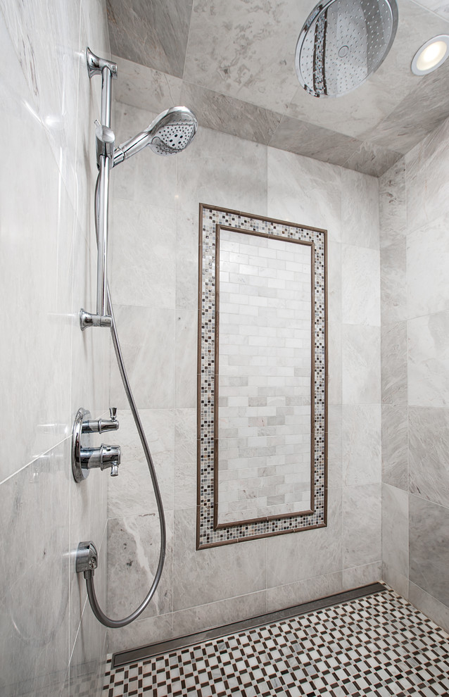 Master Bath Reno (Shower) Traditional Bathroom Toronto by Grand