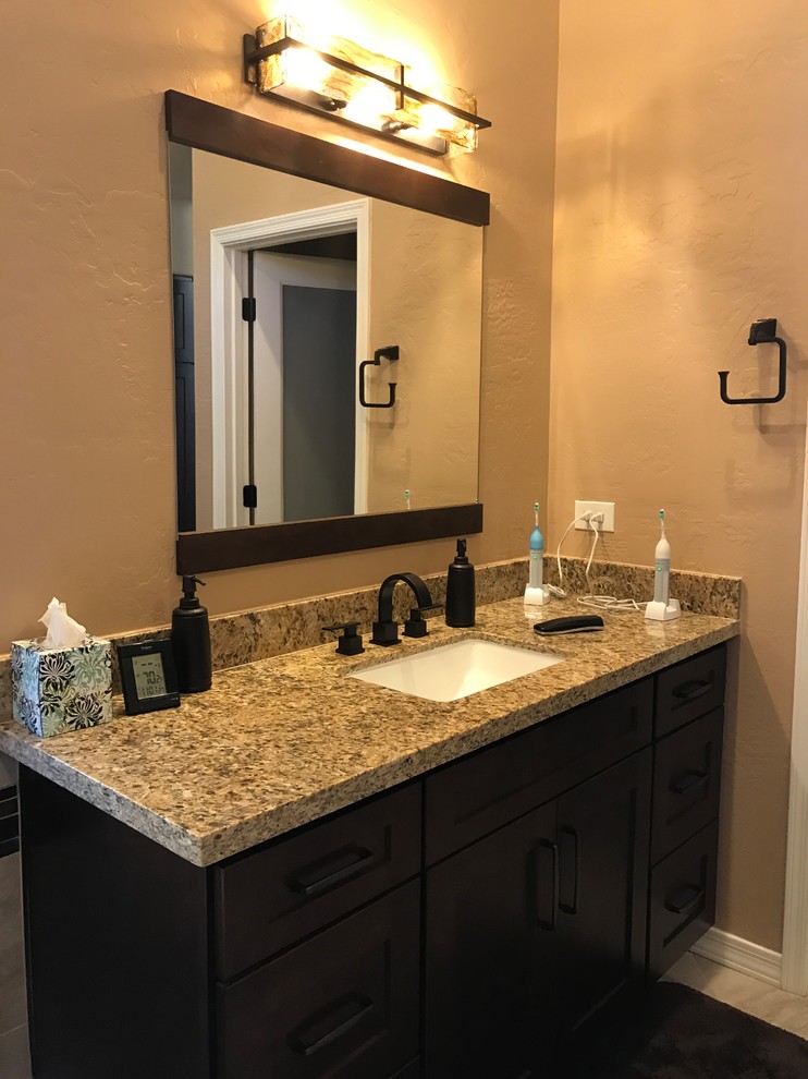 Bathroom - large traditional bathroom idea in Phoenix