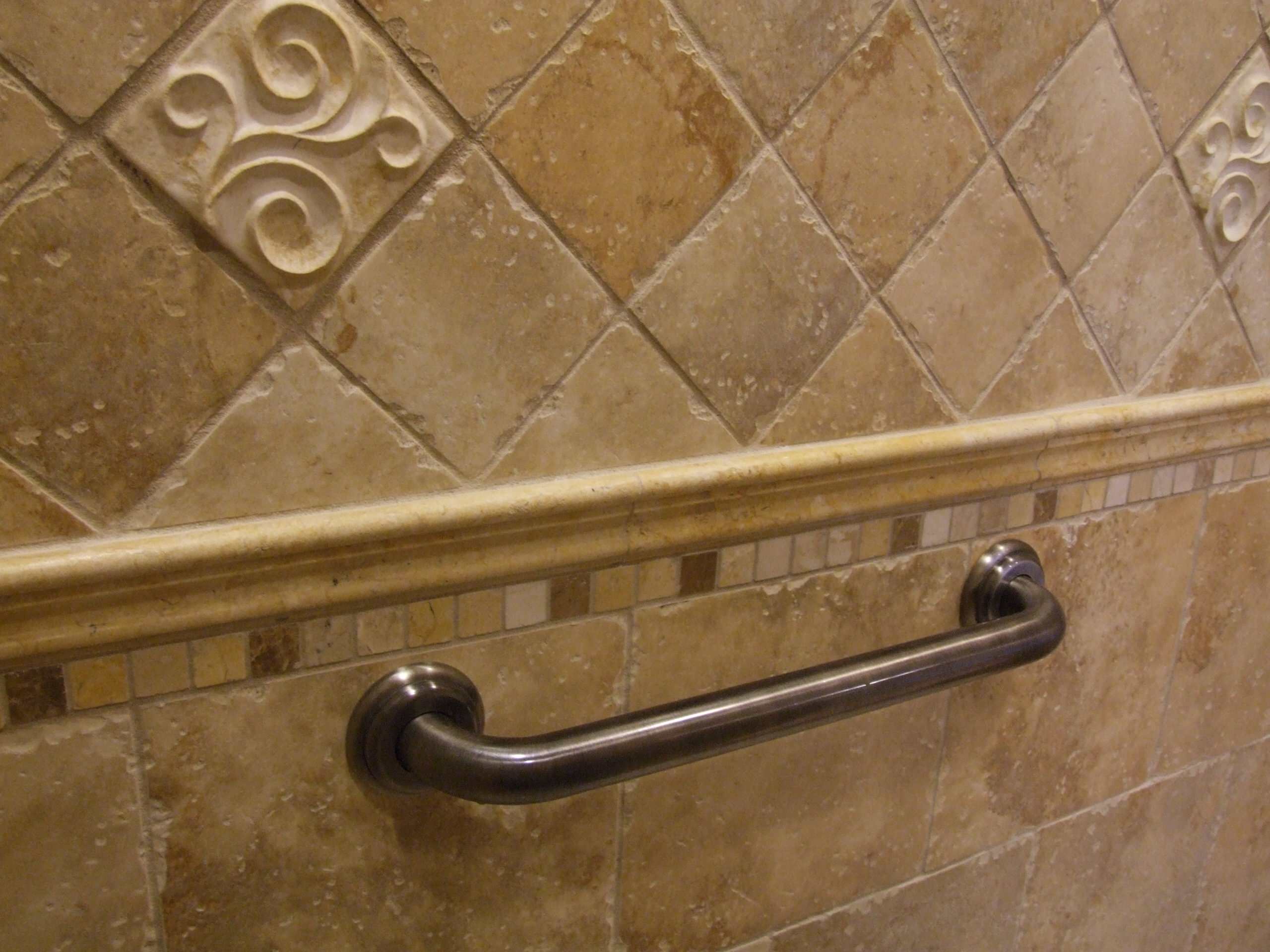 Grab Bar For Tile - Photos & Ideas | Houzz