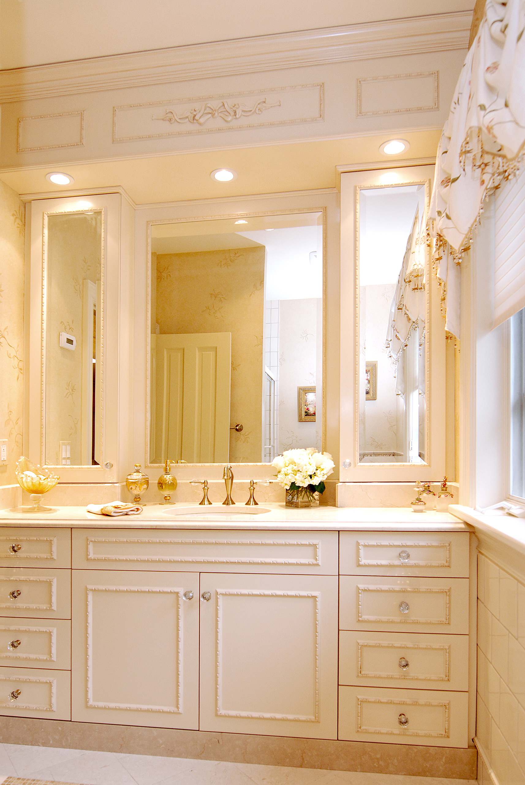 Bathroom Vanity With Upper Cabinets Rispa