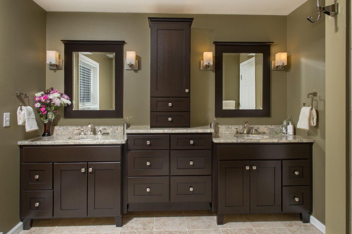 75 Beautiful Travertine Floor Bathroom With Green Walls Pictures Ideas February 2021 Houzz