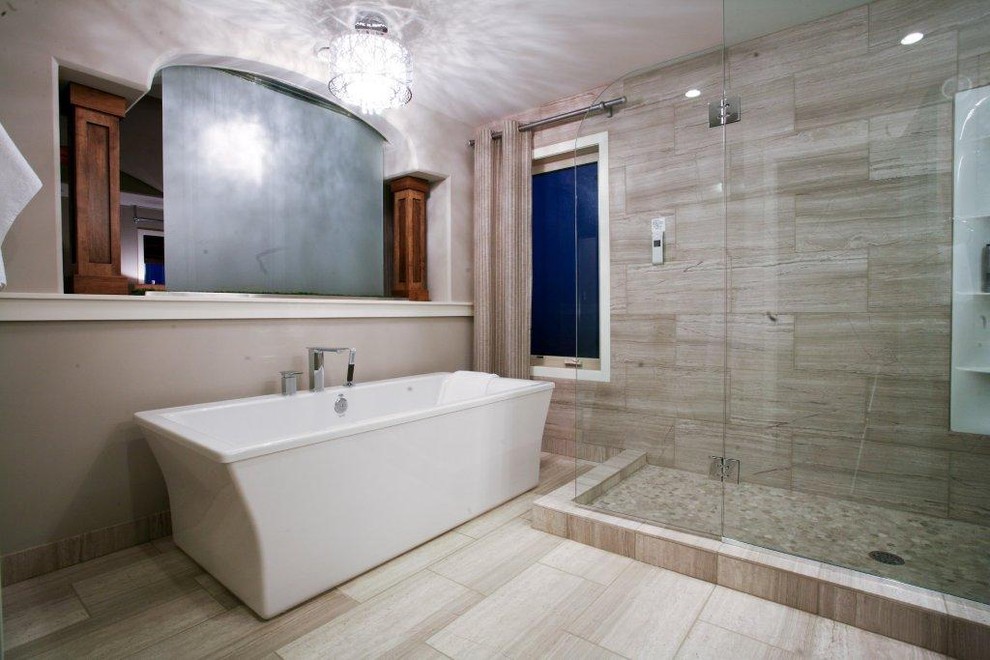 カルガリーにあるコンテンポラリースタイルのおしゃれな浴室の写真