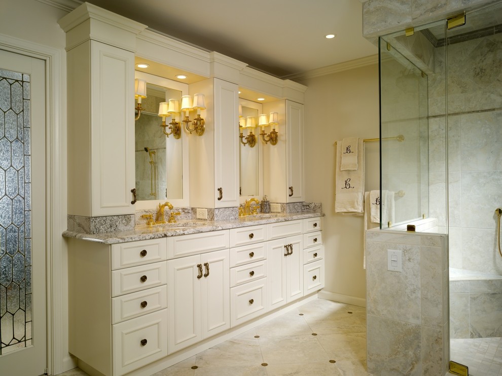 Inspiration for a timeless bathroom remodel in Milwaukee