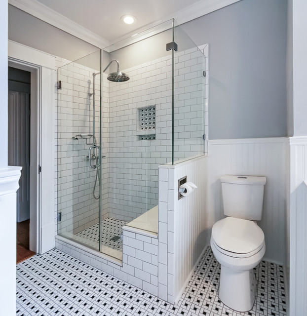 McClure Bathroom Classique Salle de Bain Houston par Post and