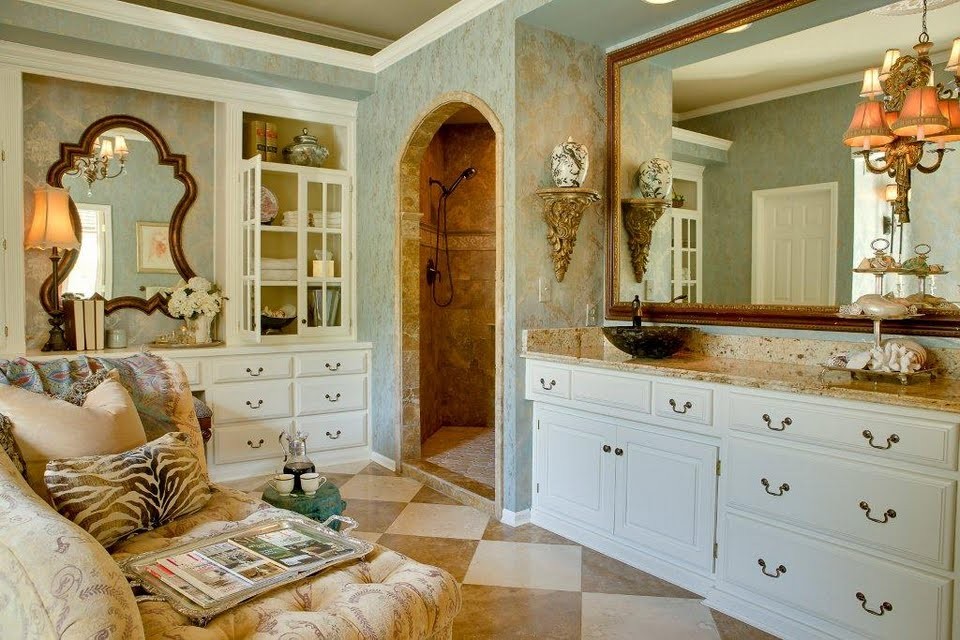Inspiration for a classic bathroom in Kansas City.