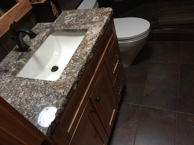 https://st.hzcdn.com/simgs/pictures/bathrooms/meemos-farms-gilberts-carpets-plus-color-tile-img~f0d18b6b08a2023b_4-4563-1-cb81a4b.jpg