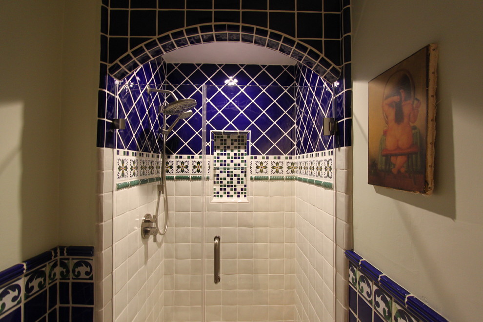 Bathroom - ceramic tile bathroom idea in Los Angeles