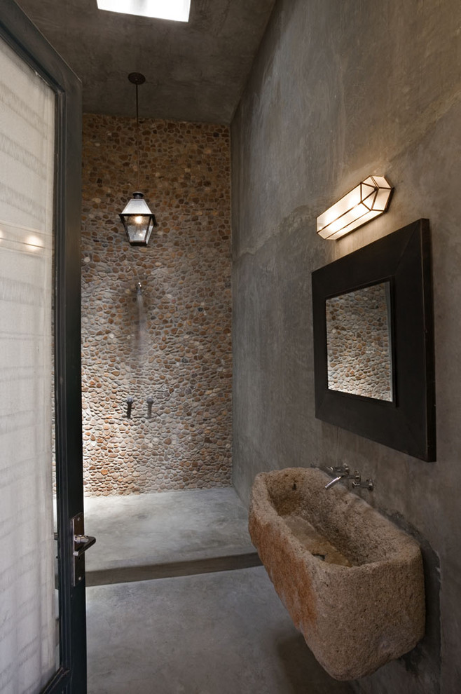 Идея дизайна: ванная комната в стиле фьюжн
