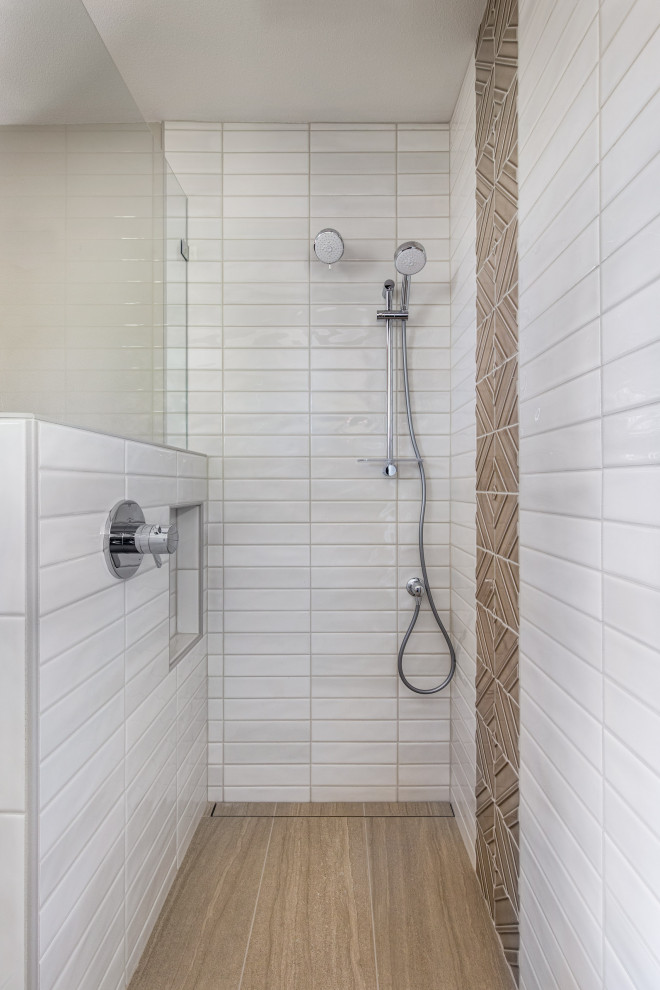 Photo of a midcentury bathroom in Portland with a built-in shower, beige walls, porcelain flooring and an open shower.