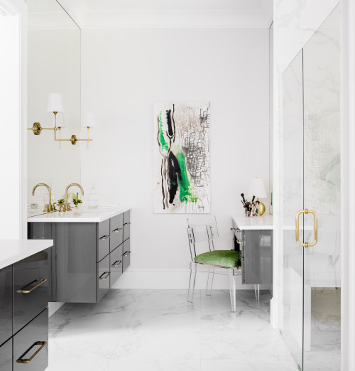 Luxury Bathroom with Gray Vanities: Artistry Meets Comfort for Bathroom Art Ideas