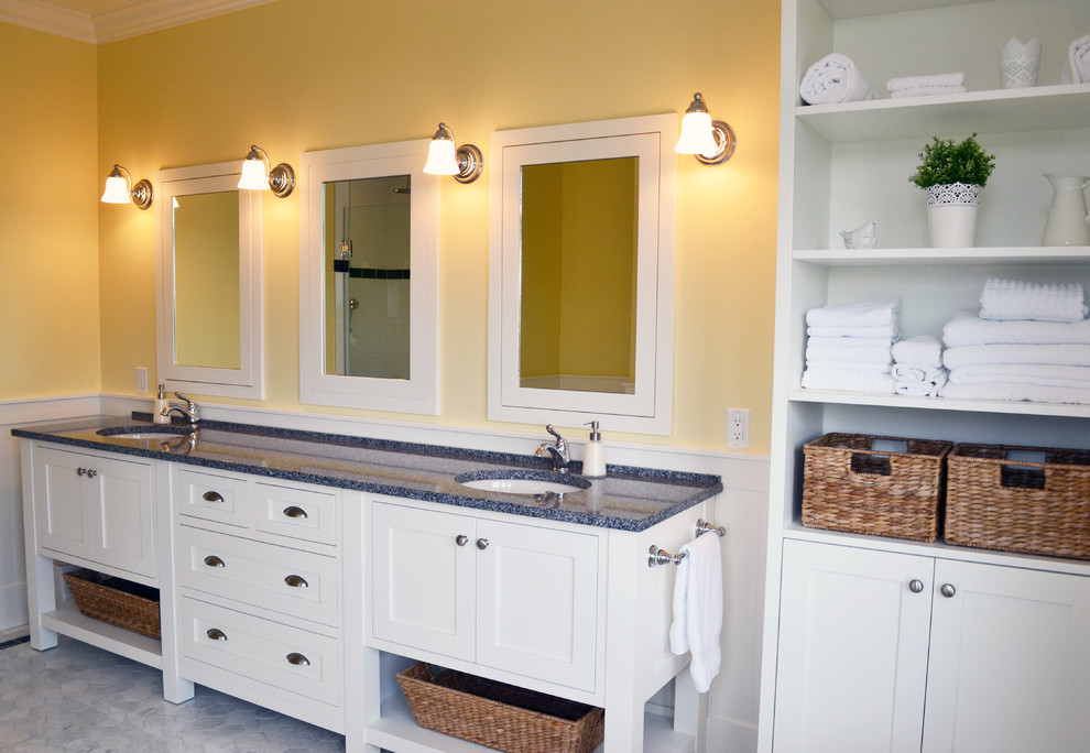 Inspiration for a farmhouse bathroom remodel in Vancouver