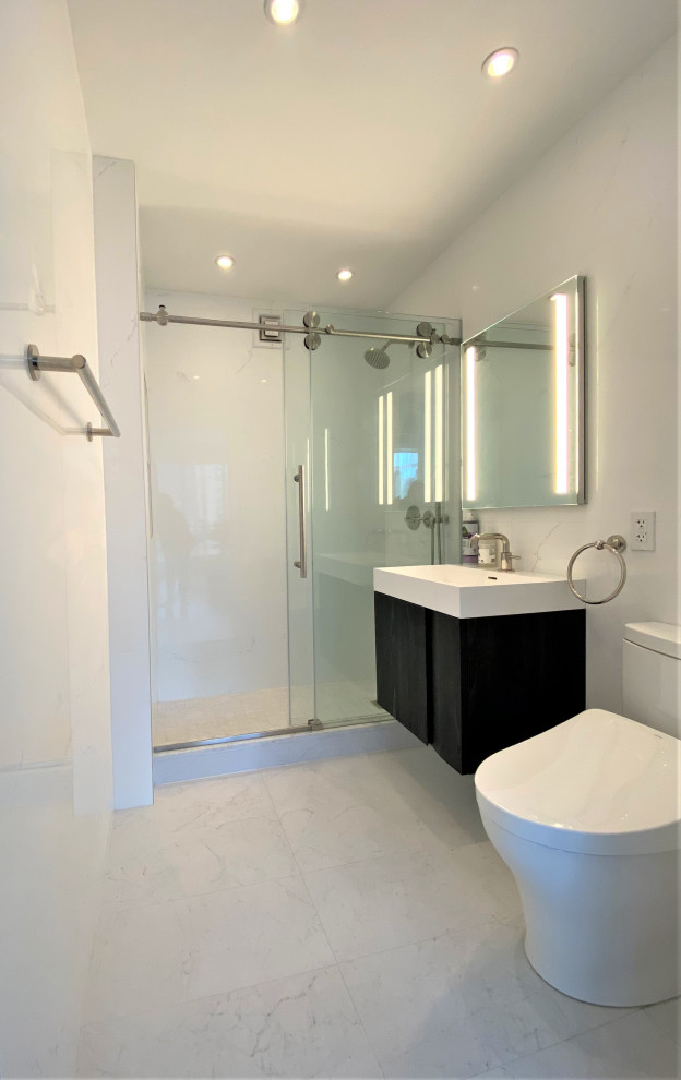 Bathroom - small modern kids' white tile and porcelain tile porcelain tile, white floor and single-sink bathroom idea in New York with flat-panel cabinets, dark wood cabinets, white walls, a niche and a floating vanity
