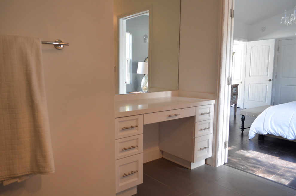 Milbank Remodel Traditional Bathroom Los Angeles by Landmark