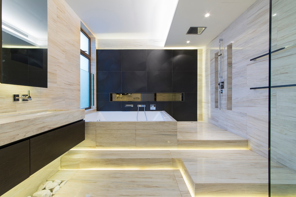 Minimal Luxury Master Bathroom, Hong Kong Contemporary Bathroom