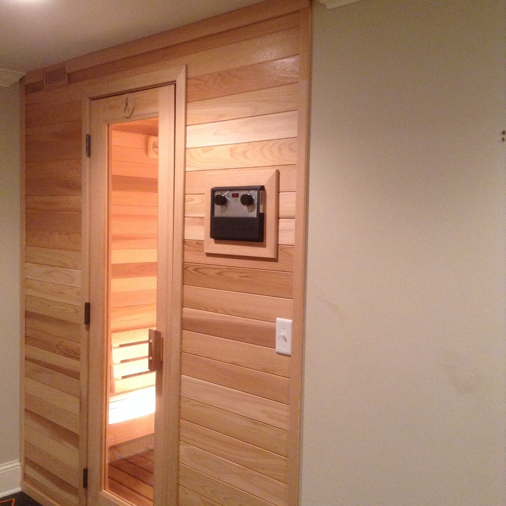 This is an example of a classic sauna bathroom in Minneapolis.