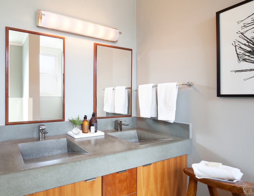 Design ideas for a medium sized scandi bathroom in San Francisco.