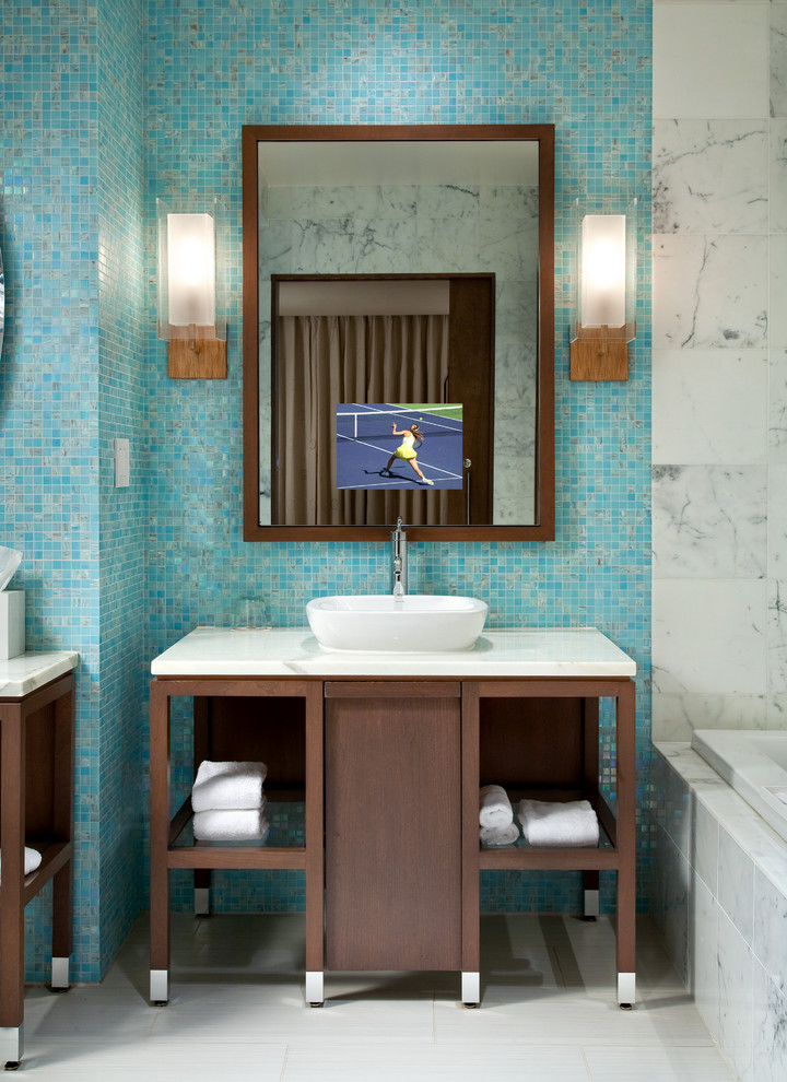 Mirrors by Electric Mirror a sample of our models Modern Bathroom