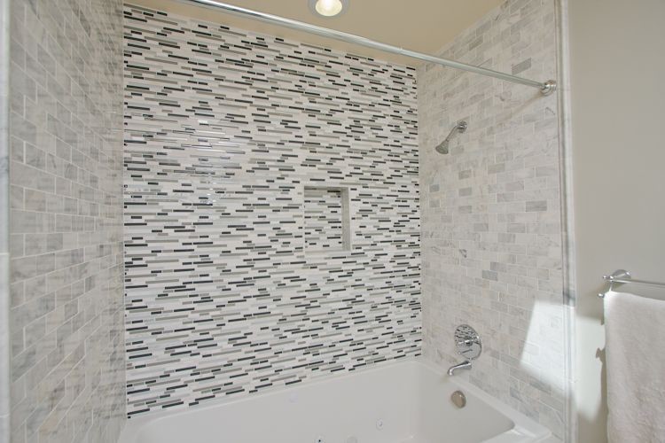 Inspiration for a craftsman bathroom remodel in San Diego