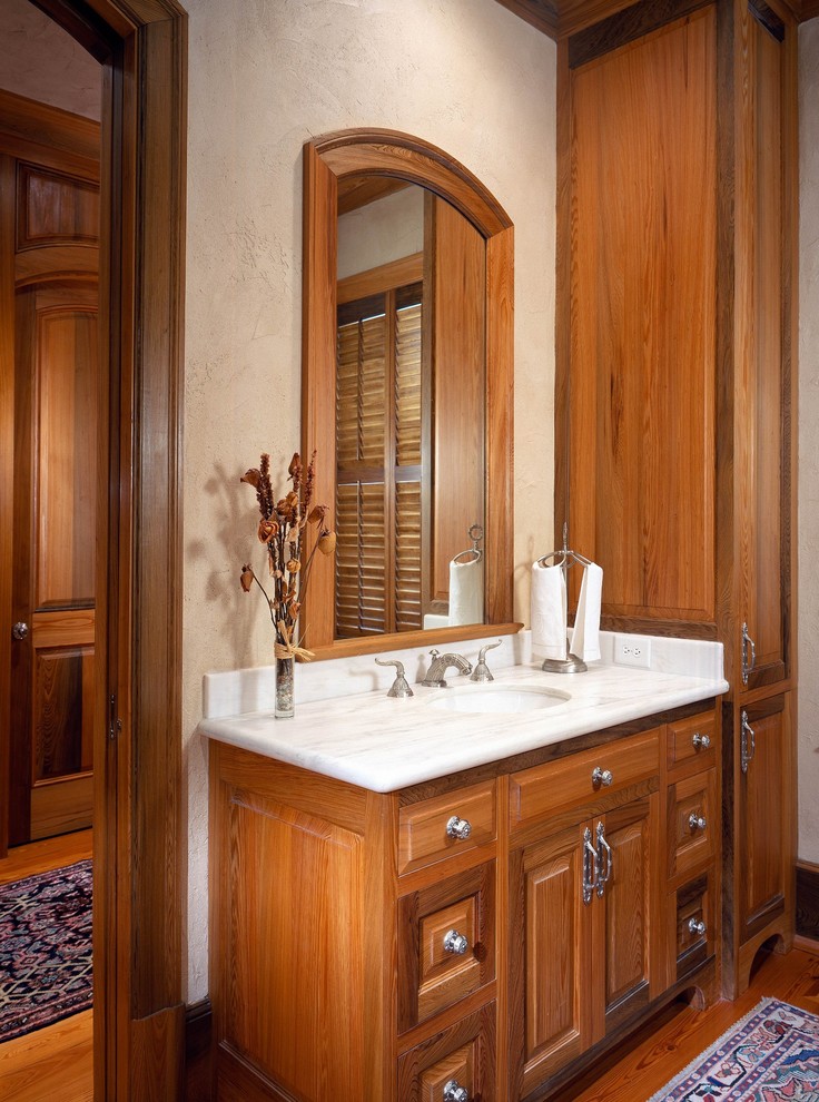 Design ideas for a traditional bathroom in New Orleans.