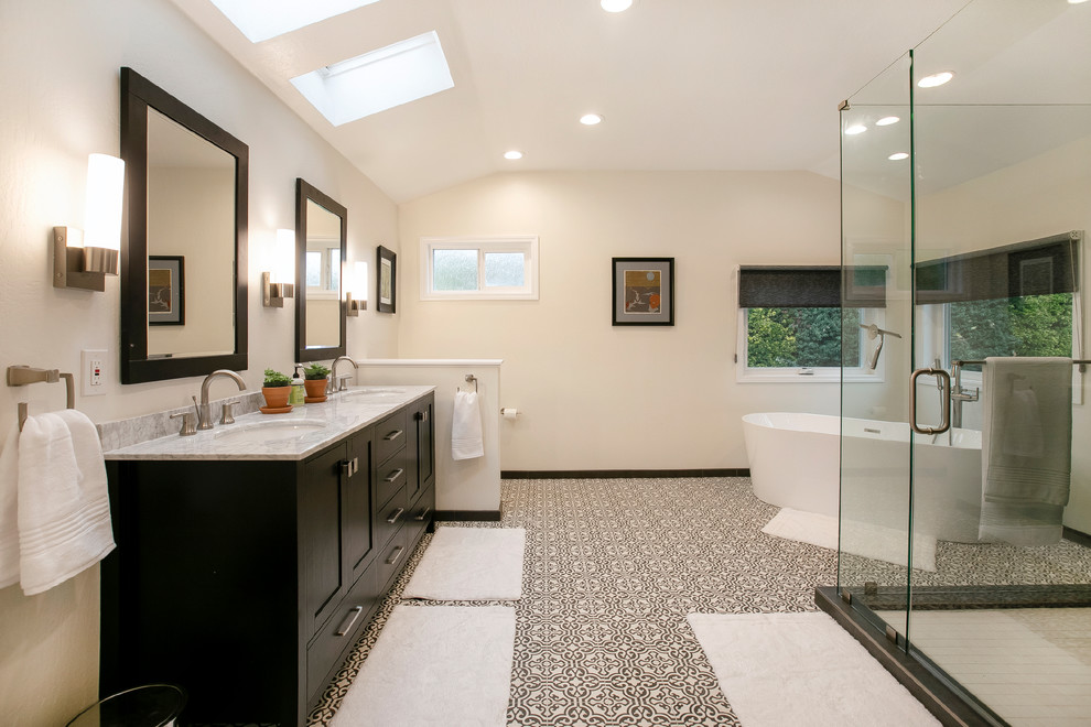 Mod Black & White Master Bathroom Bathroom San Francisco by