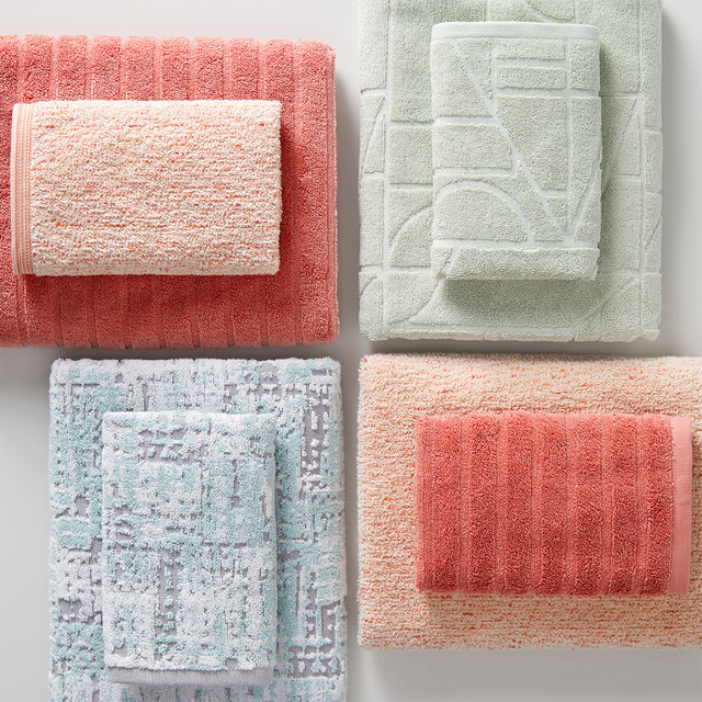 Modern AtHome Spa Bath Towel Collection Moderne Salle de Bain