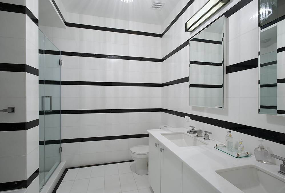 75 Beautiful Modern Black And White Tile Bathroom Pictures Ideas September 2021 Houzz - How To Decorate A Black And White Tile Bathroom