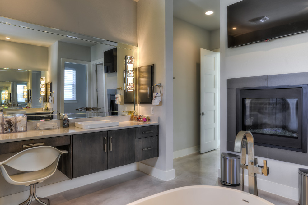 Modern Chic Modern Bathroom Austin by Diamante Custom Homes Houzz